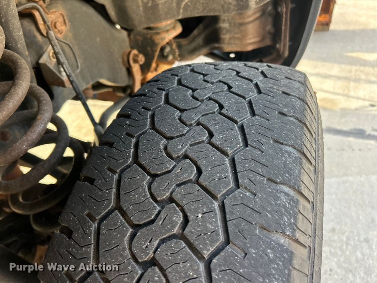 image for item FC5378 2016 Ford F350 Super Duty XL pickup truck