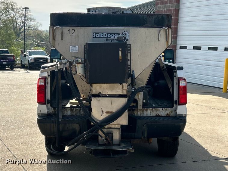 image for item FC5379 2016 Ford F350 Super Duty XL  pickup truck