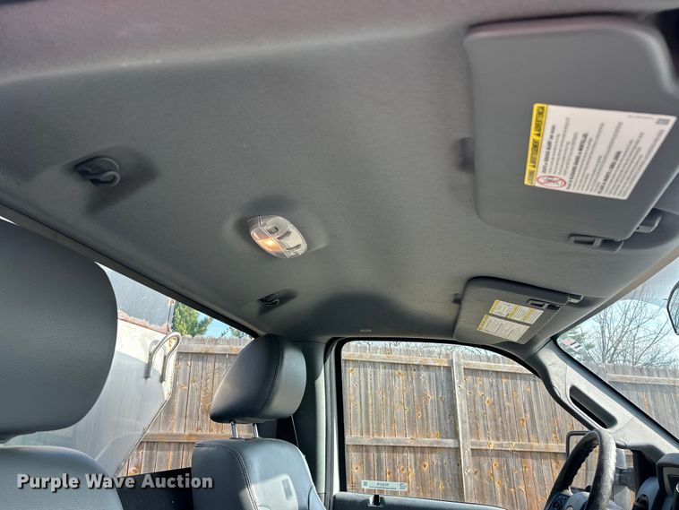 image for item FC5379 2016 Ford F350 Super Duty XL  pickup truck