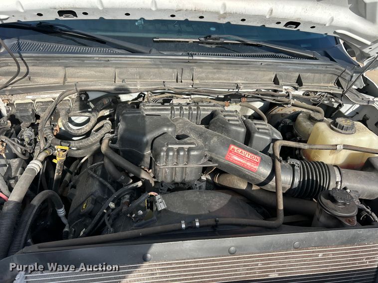 image for item FC5379 2016 Ford F350 Super Duty XL  pickup truck