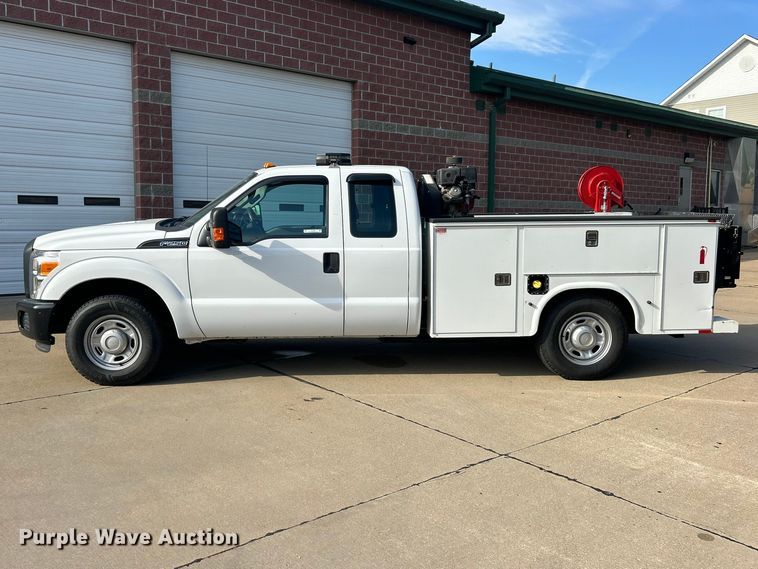 image for item FC5380 2014 Ford F250 Super Duty XL Ext. Cab pickup truck