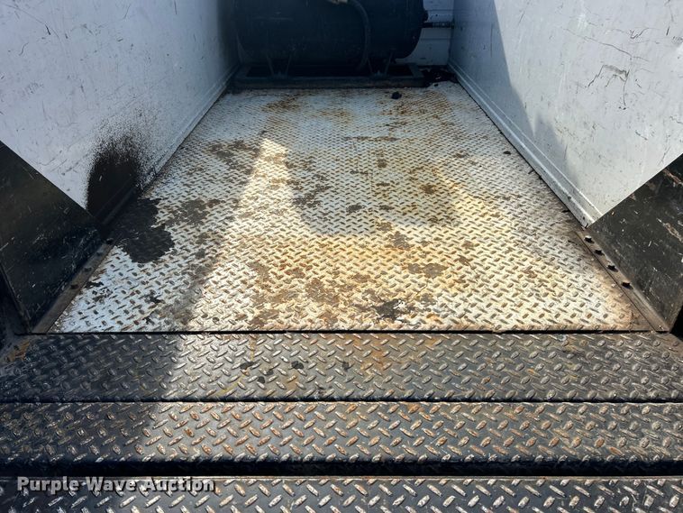 image for item FC5380 2014 Ford F250 Super Duty XL Ext. Cab pickup truck