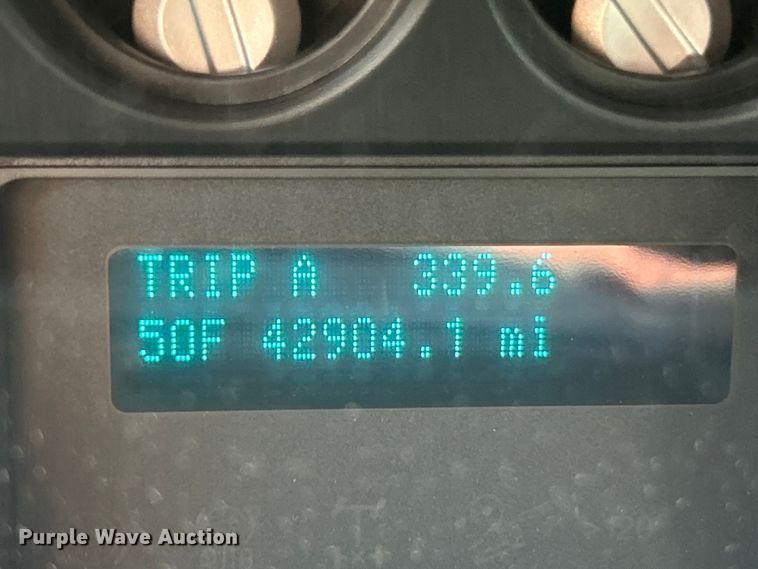 image for item FC5380 2014 Ford F250 Super Duty XL Ext. Cab pickup truck