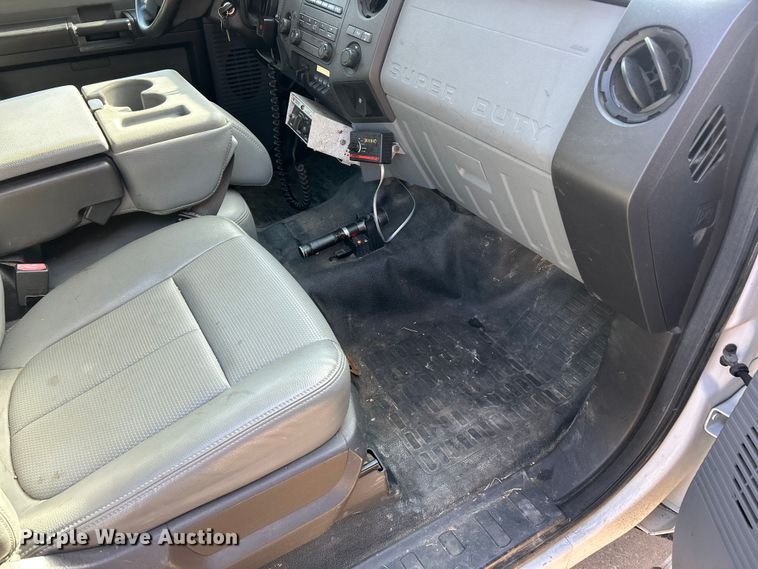 image for item FC5380 2014 Ford F250 Super Duty XL Ext. Cab pickup truck