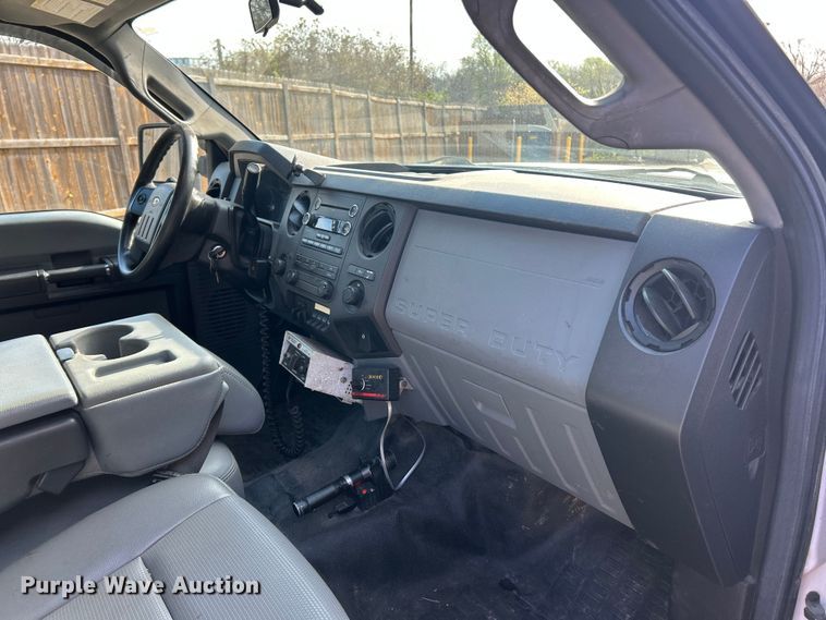 image for item FC5380 2014 Ford F250 Super Duty XL Ext. Cab pickup truck