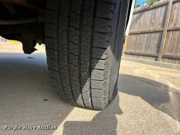 image for item FC5380 2014 Ford F250 Super Duty XL Ext. Cab pickup truck