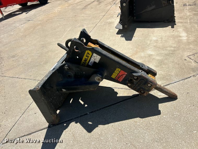 image for item FC5424 Stanley MB05 skid steer breaker