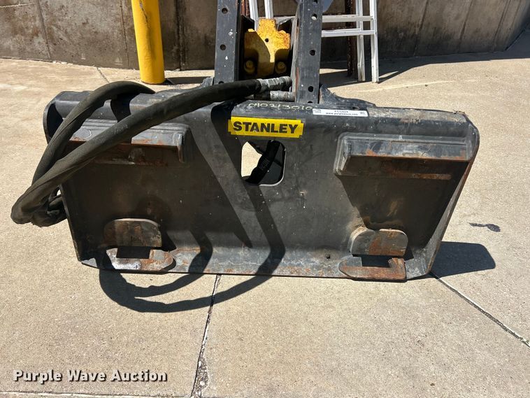 image for item FC5424 Stanley MB05 skid steer breaker