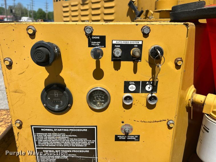 image for item FC5428 1994 Vermeer 1250BC wood chipper