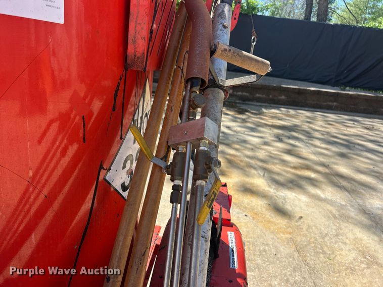 image for item FC5429 2009 Crafco SS125 melter applicator