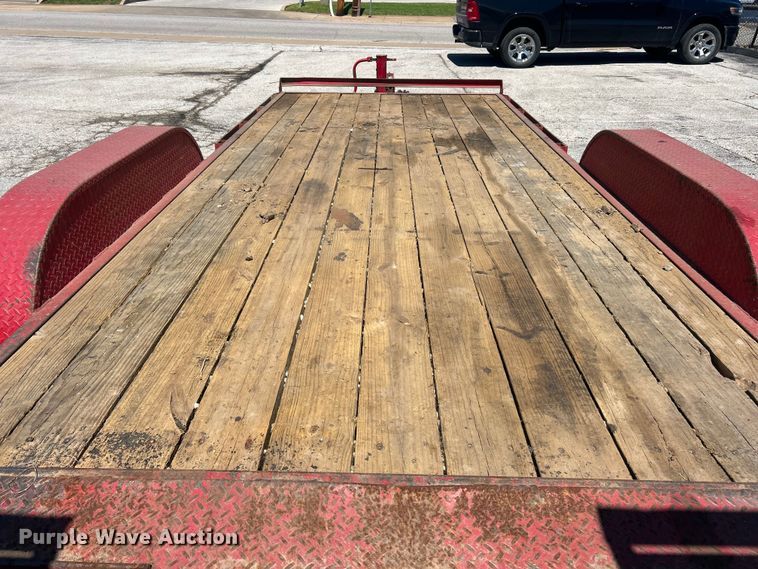 image for item FC5431 2007 Trailerman FD-222 equipment trailer