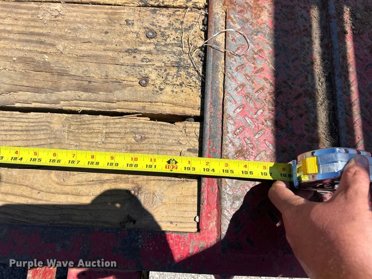 image for item FC5431 2007 Trailerman FD-222 equipment trailer