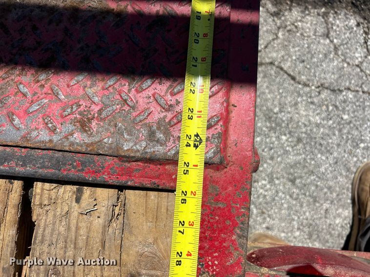 image for item FC5431 2007 Trailerman FD-222 equipment trailer