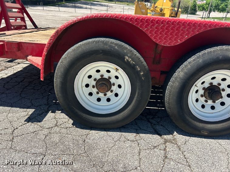 image for item FC5431 2007 Trailerman FD-222 equipment trailer