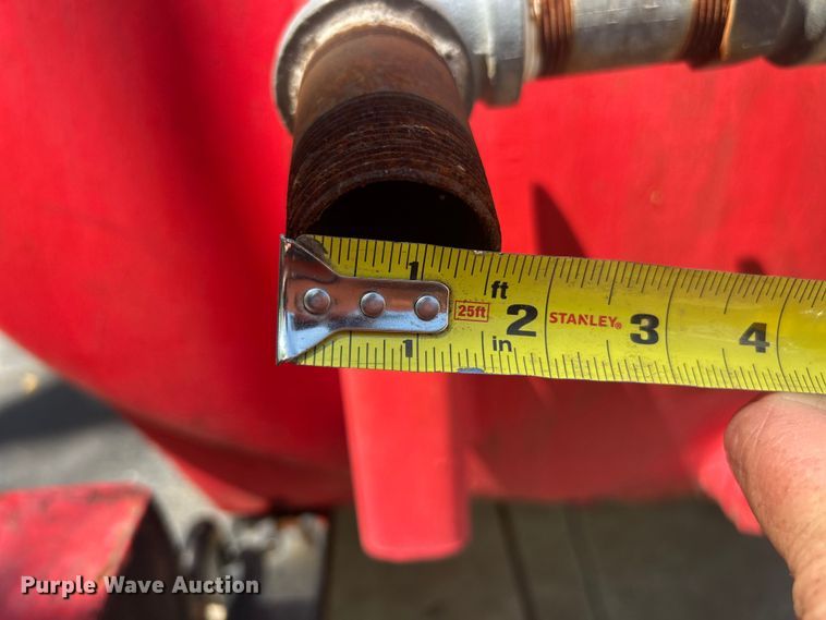 image for item FC5432 Fruehauf XM-107E2 water tank trailer