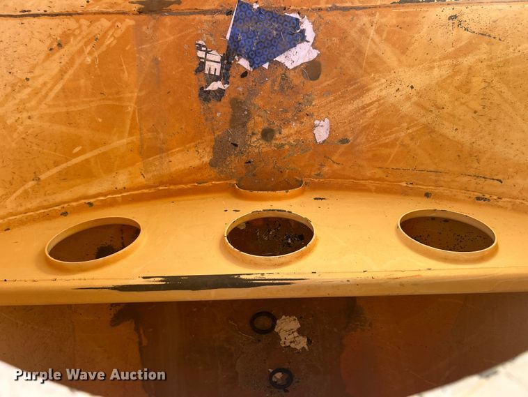 image for item FC5432 Fruehauf XM-107E2 water tank trailer