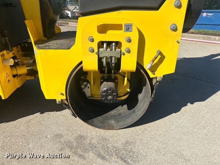 image for item FC5433 2011 Bomag BW900-50 double drum vibratory roller