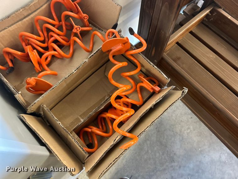 image for item FC5437 Lawn and garden tools