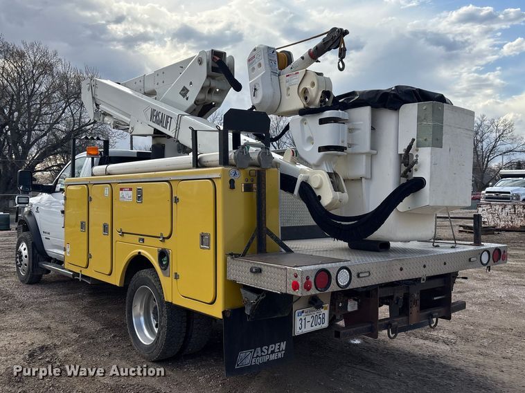 image for item FG2870 2019 RAM 5500 bucket truck