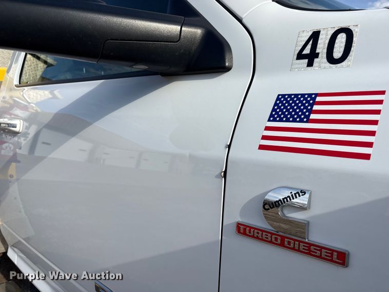 image for item FG2870 2019 RAM 5500 bucket truck