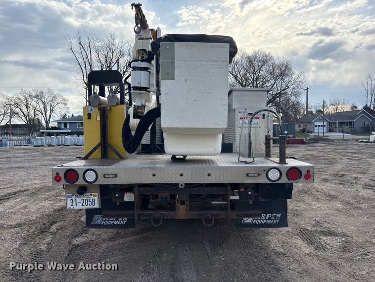 image for item FG2870 2019 RAM 5500 bucket truck