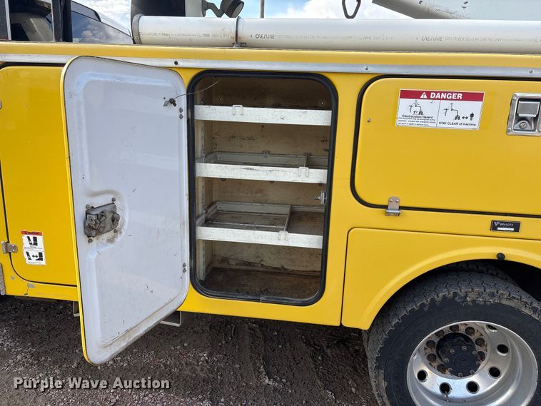 image for item FG2870 2019 RAM 5500 bucket truck