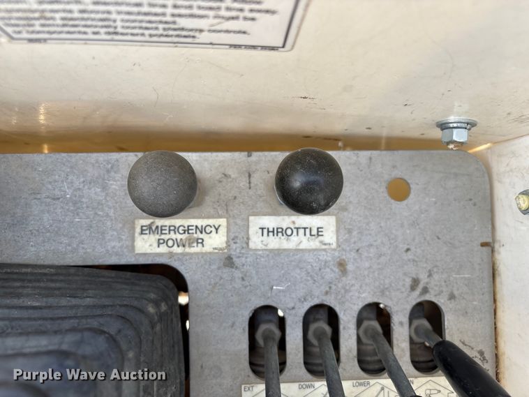 image for item FG2870 2019 RAM 5500 bucket truck