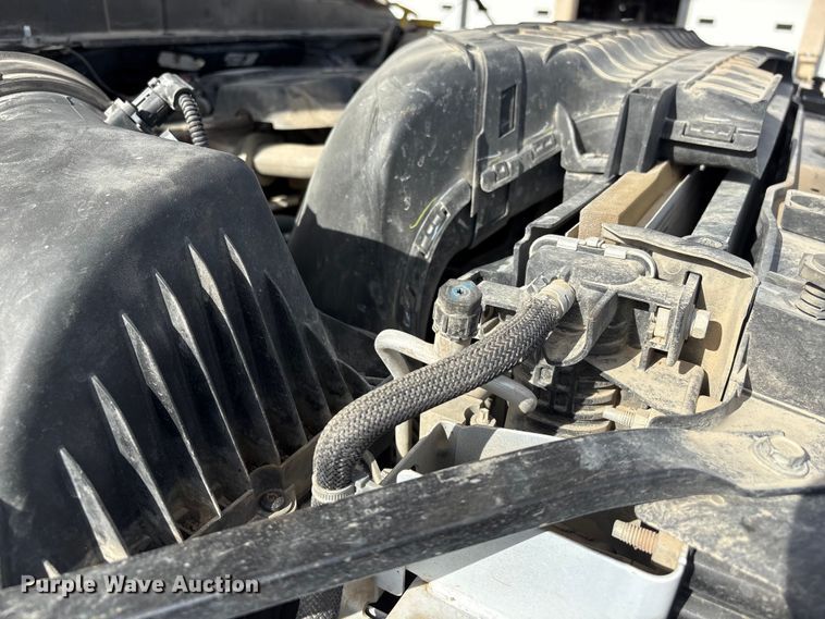 image for item FG2870 2019 RAM 5500 bucket truck