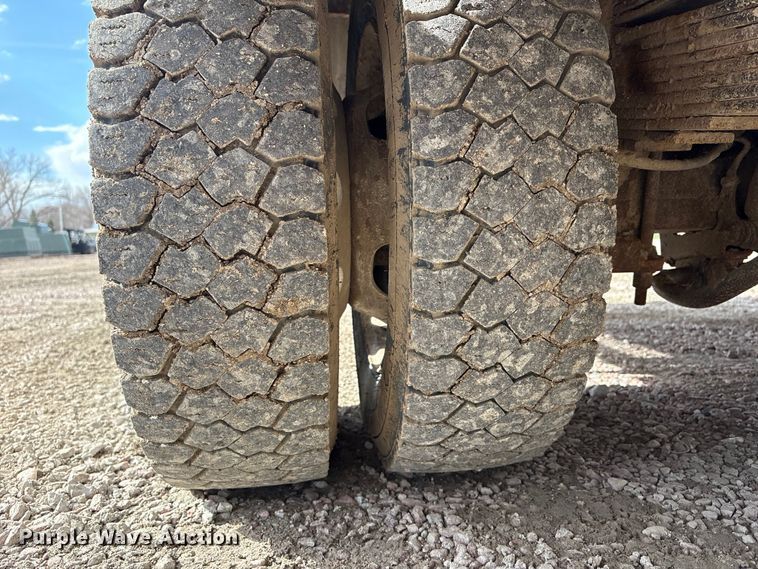 image for item FG2870 2019 RAM 5500 bucket truck