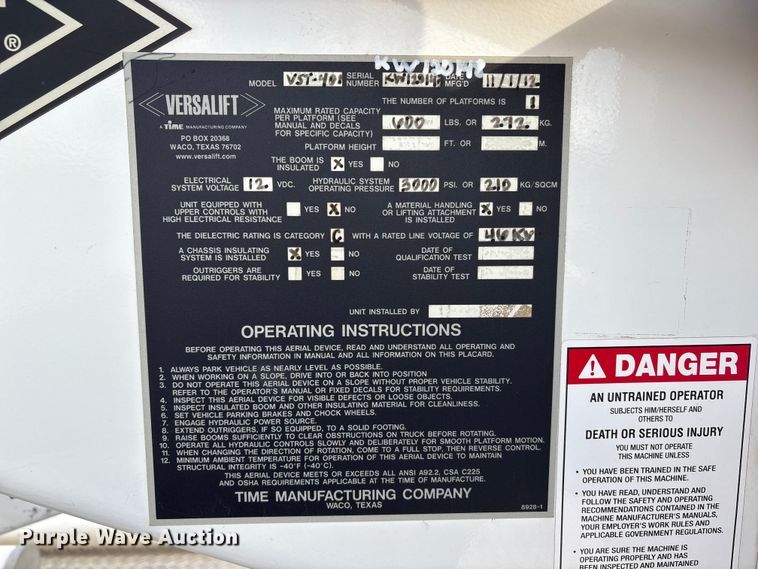 image for item FG2870 2019 RAM 5500 bucket truck