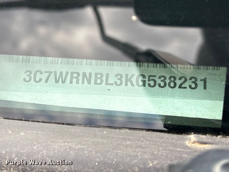 image for item FG2870 2019 RAM 5500 bucket truck