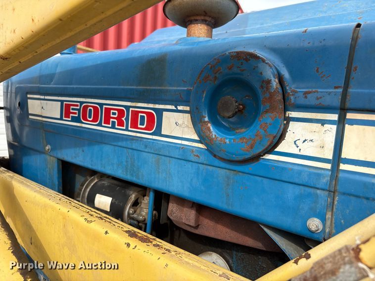 image for item FG2882 1971 Ford 3000 tractor