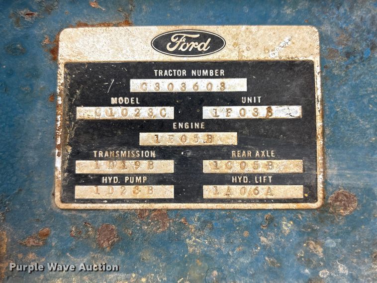 image for item FG2882 1971 Ford 3000 tractor