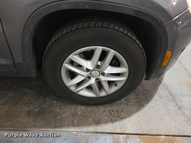 image for item FI0633 2011 Volkswagen Tiguan SUV