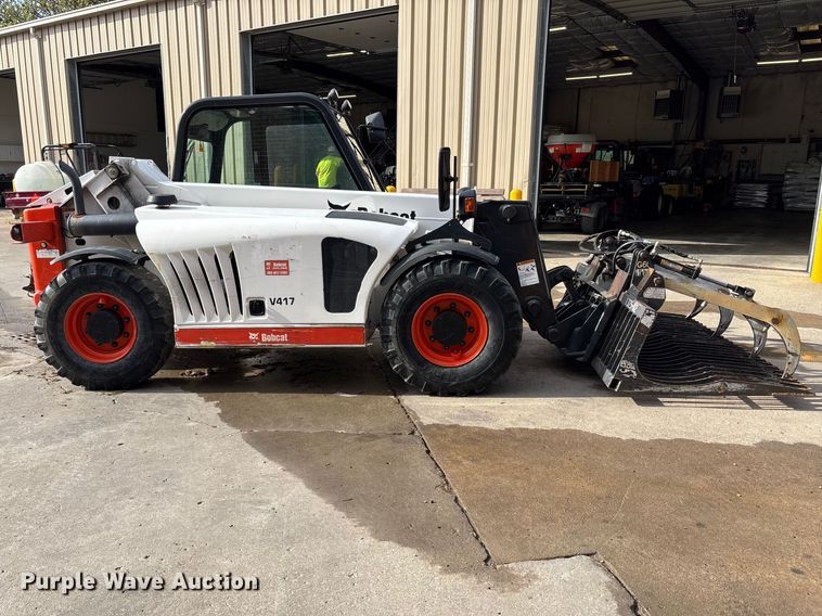 image for item FI0879 2016 Bobcat V417 telehandler