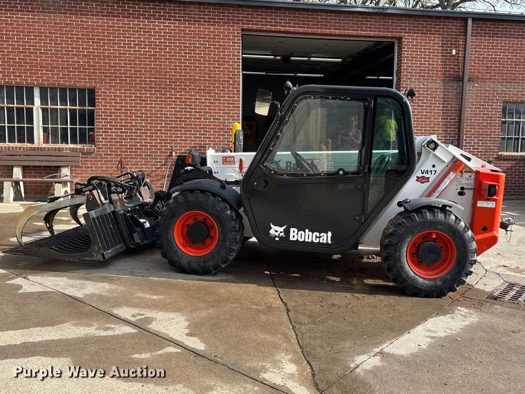 image for item FI0879 2016 Bobcat V417 telehandler