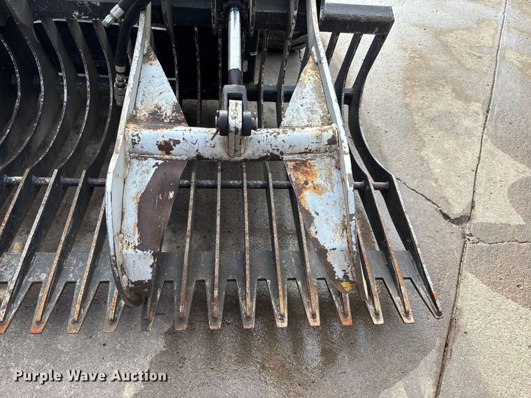 image for item FI0879 2016 Bobcat V417 telehandler