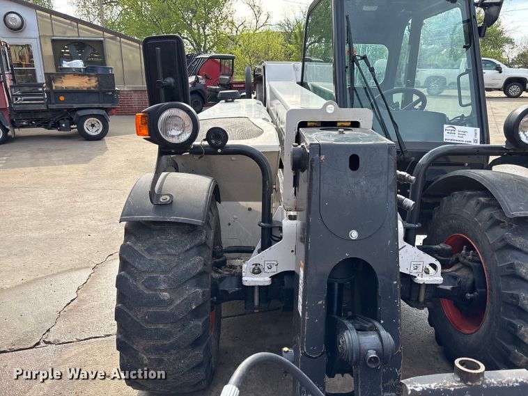 image for item FI0879 2016 Bobcat V417 telehandler