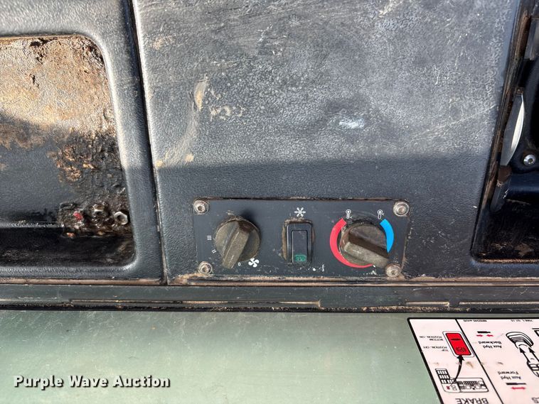 image for item FI0879 2016 Bobcat V417 telehandler