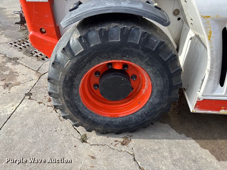 image for item FI0879 2016 Bobcat V417 telehandler