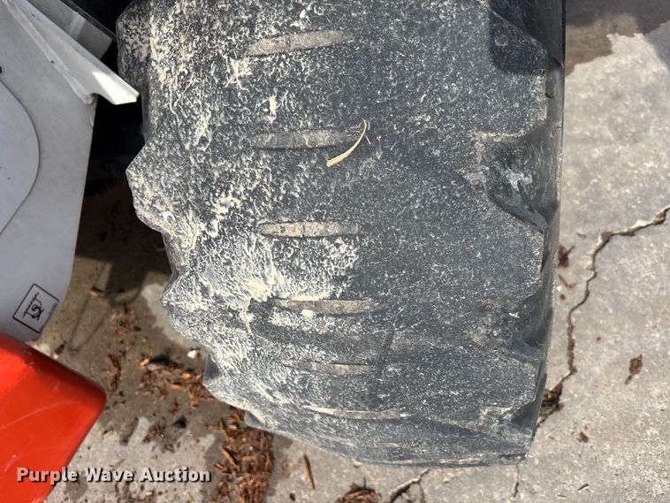 image for item FI0879 2016 Bobcat V417 telehandler