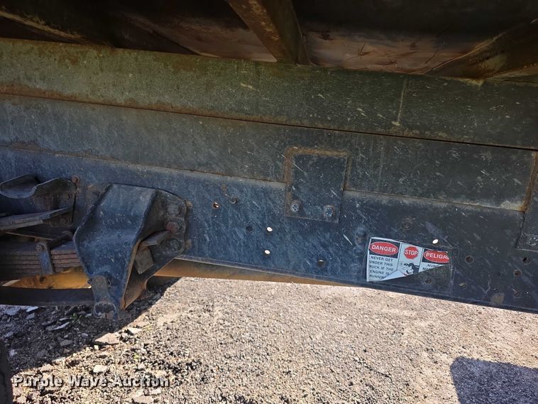 image for item FI0956 1992 Ford F600 dump truck