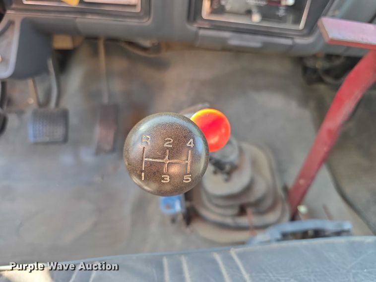 image for item FI0956 1992 Ford F600 dump truck