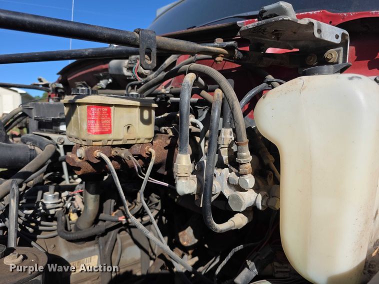 image for item FI0956 1992 Ford F600 dump truck