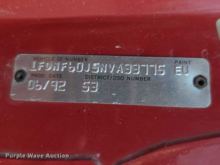 image for item FI0956 1992 Ford F600 dump truck