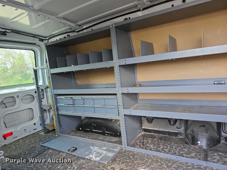 image for item FI0971 2013 Ford E350 Super Duty delivery van