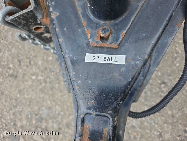 image for item FI0972 1999 Blair enclosed cargo trailer