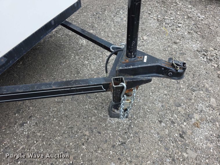 image for item FI0972 1999 Blair enclosed cargo trailer