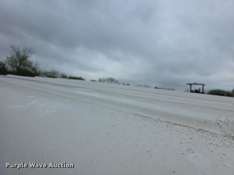 image for item FI0972 1999 Blair enclosed cargo trailer