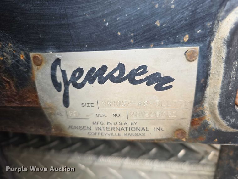 image for item FI0973 2015 Ford F550 Super Duty Crew Cab flatbed truck